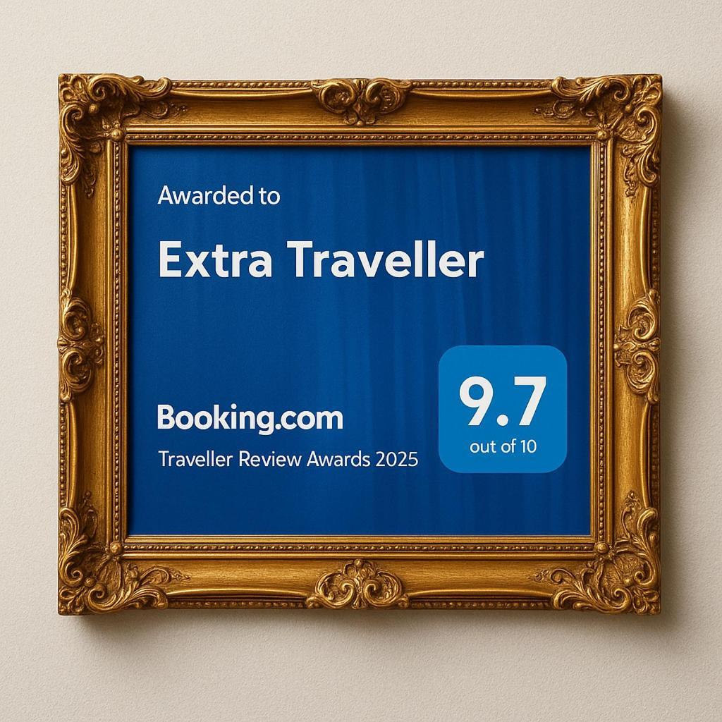 Extra Traveller Hostel Aqaba Exterior photo